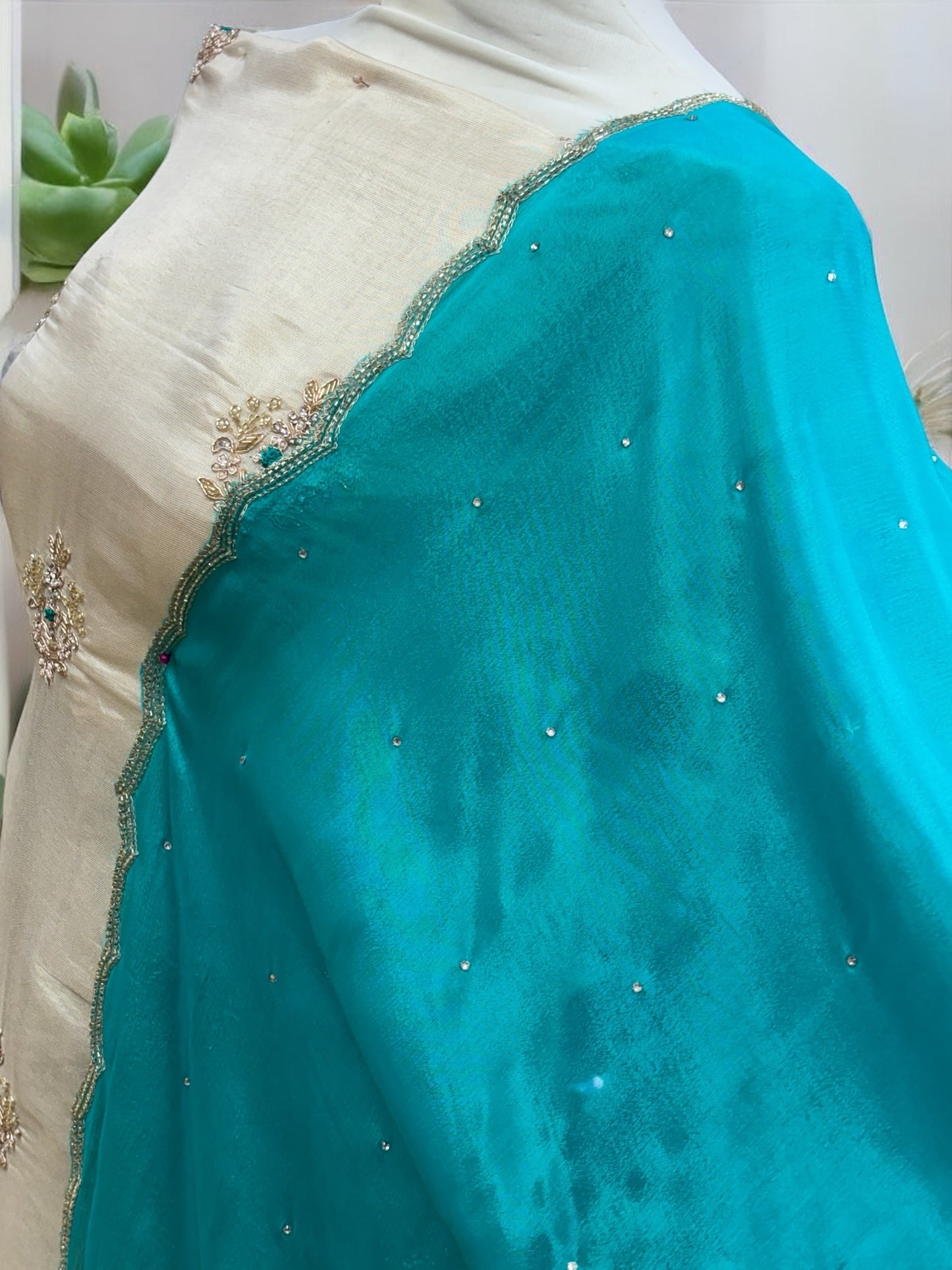 Shimmer Silk - Cream Suit
