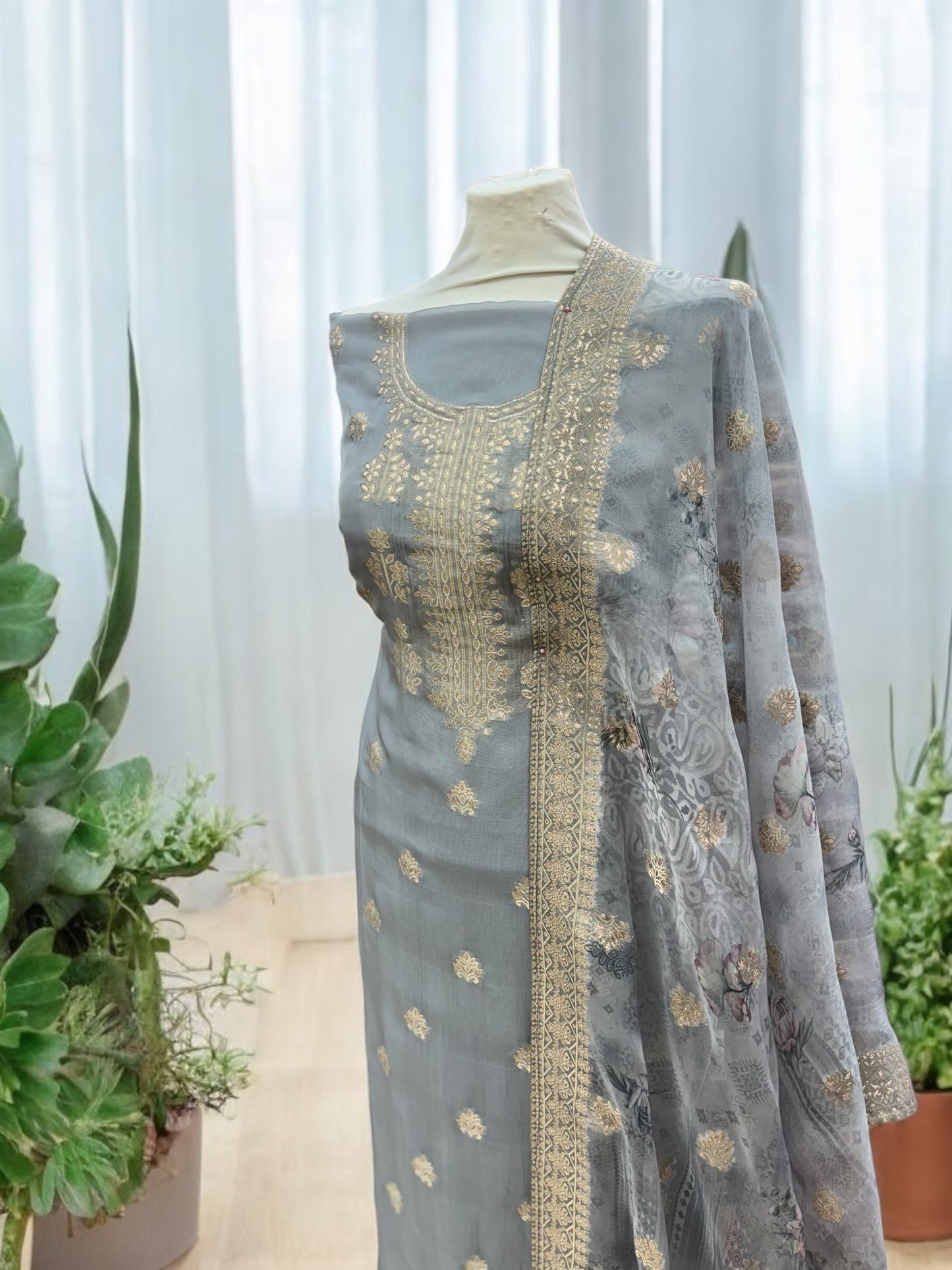Soft Organza - Grey Suit