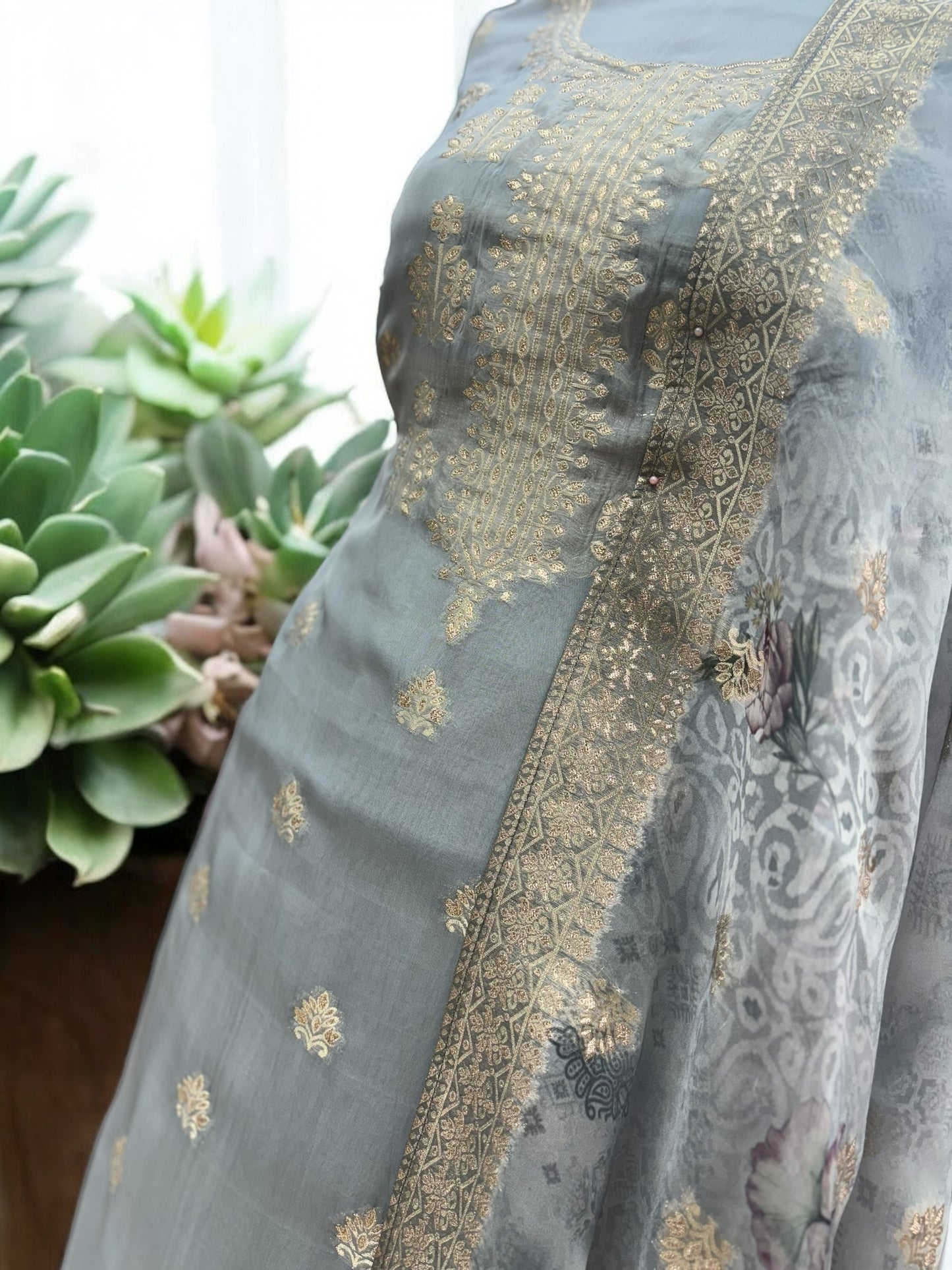 Soft Organza - Grey Suit